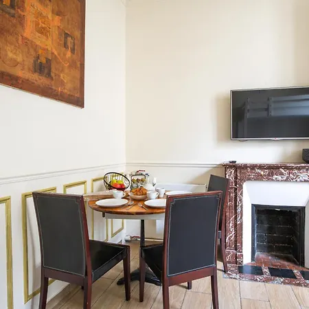 Apartment Elegante Haussmannienne Au Coeur Du 6eme *