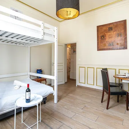 Apartment Elegante Haussmannienne Au Coeur Du 6eme